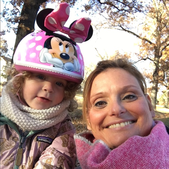 Meet your Posher, Ellen - Picture 5 of 7